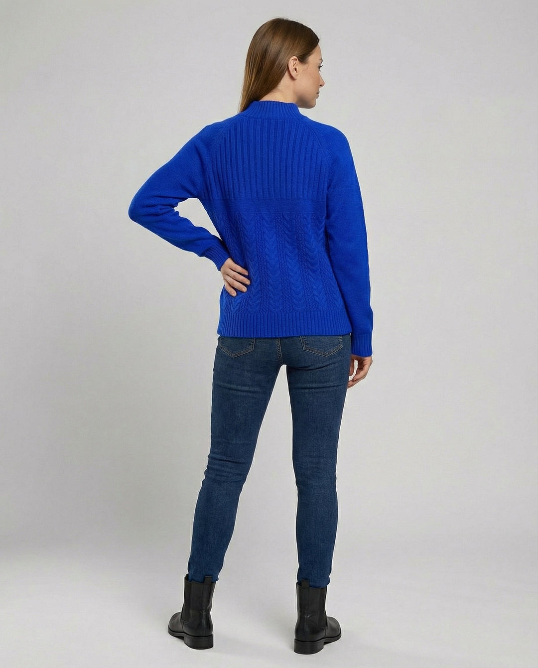Ribbed Women's Sweater High Collar