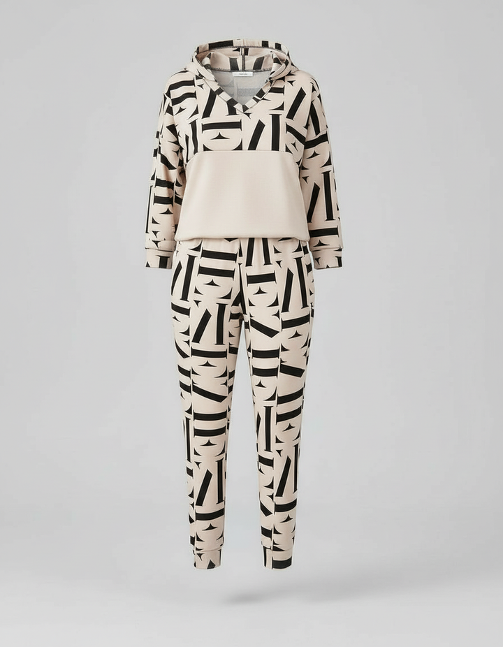 Comfortable Modern Tracksuit Women