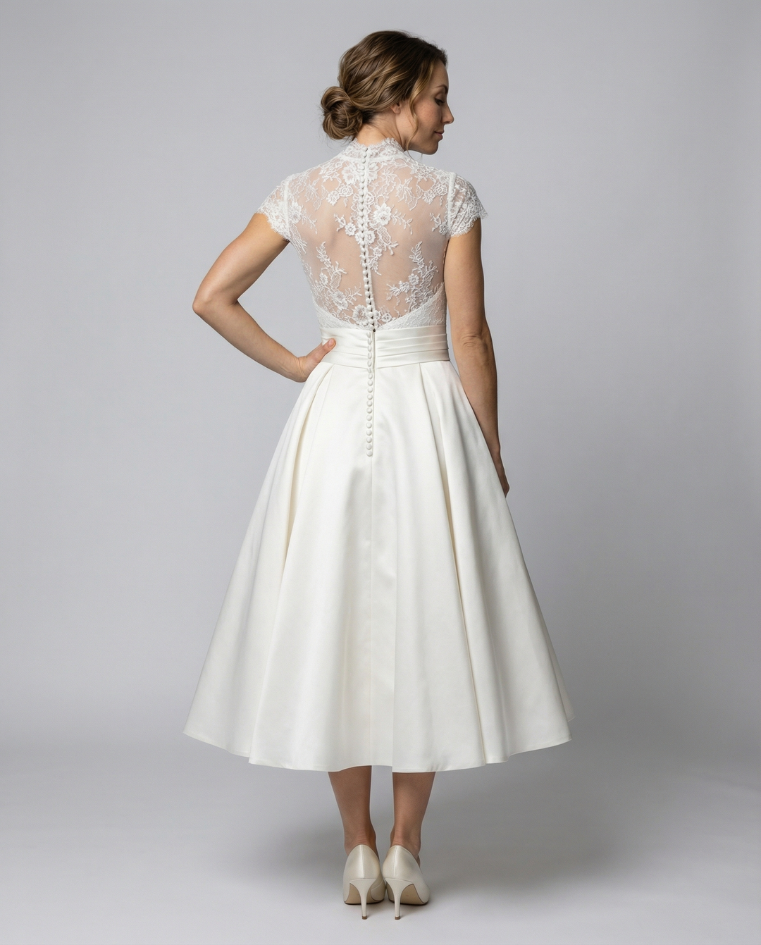 Romantic lace wedding dress